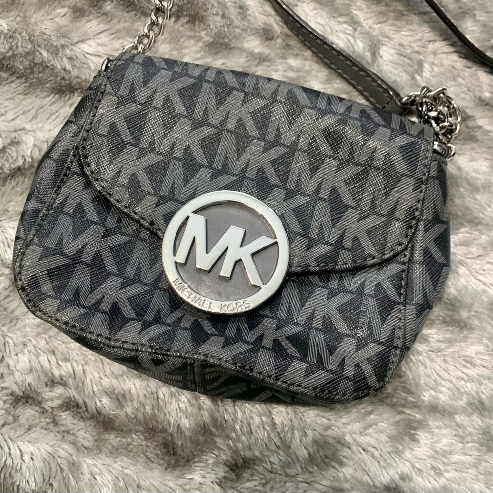 Michael Kors Small Grey Crossbody Purse